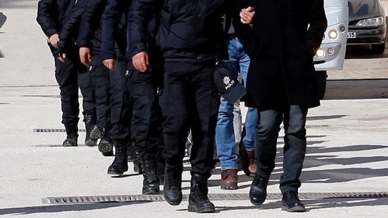 Yolsuzluğa "burs" kılıfı! CHP'den Yeni Parti'ye geçen belediyeye rüşvet operasyonu: 3 gözaltı