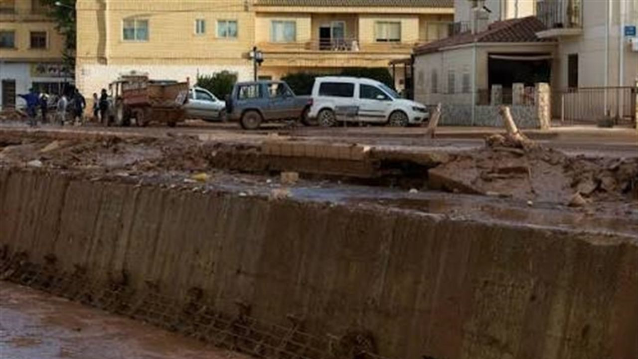 İspanya'yı sel vurdu: 1 kişi hayatını kaybetti