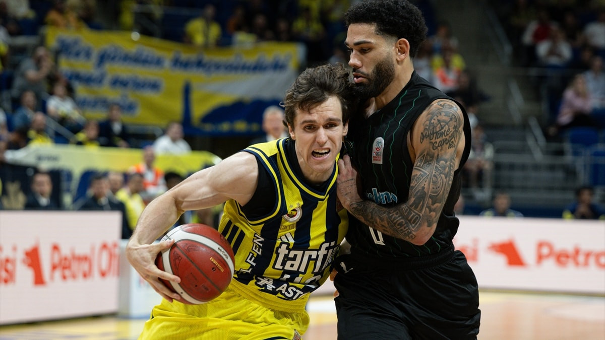 Fenerbahçe, Körfez Basket karşısında hata yapmadı