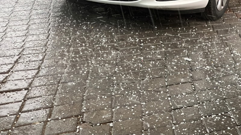 Kahramanmaraş'ta sağanak sonrası dolu yağışı