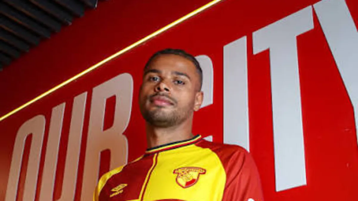 Yeni transfer Tino Anjorin sınıfta kaldı