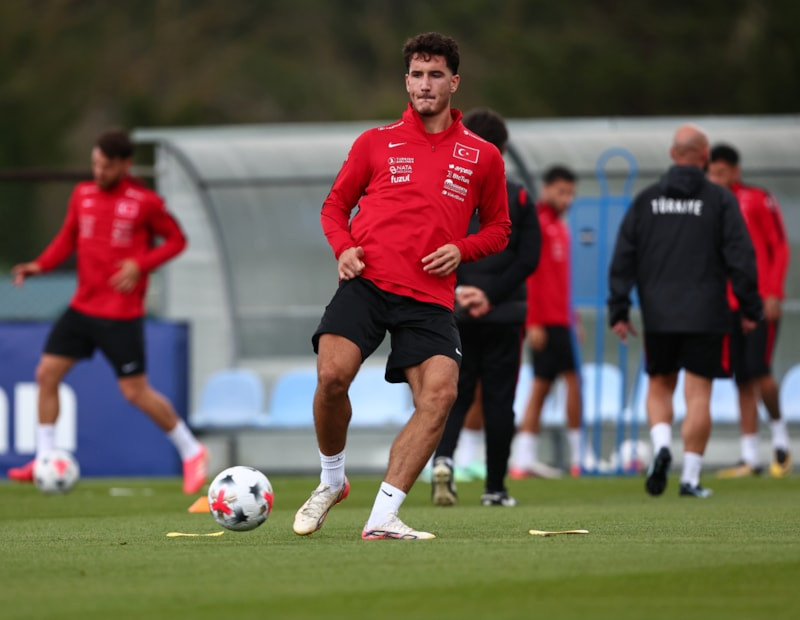 A Milli Futbol Takımı, Fransa maçının hazırlıklarına devam etti