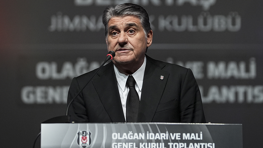 Beşiktaş'ta Serdal Adalı ibra edildi!