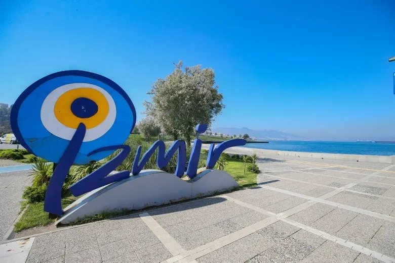 İzmir'de sessizliğin peşine düşenler buraya! Gürültüden uzak 3 gizli eşsiz huzur rotası...