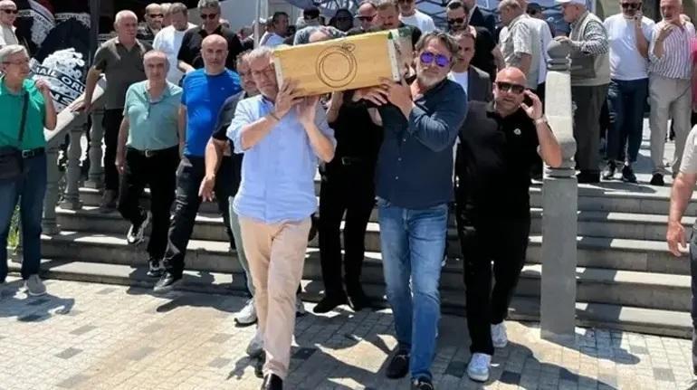 Soner Arıca'nın 'anne' acısı! Özlemini böyle dile getirdi!