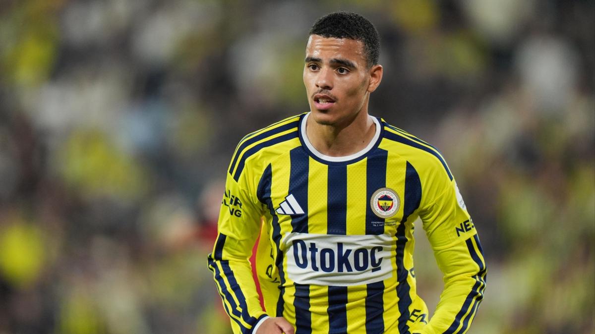 Greenwood kırmızı kart gördü: Fenerbahçe 11 kişi devam etti