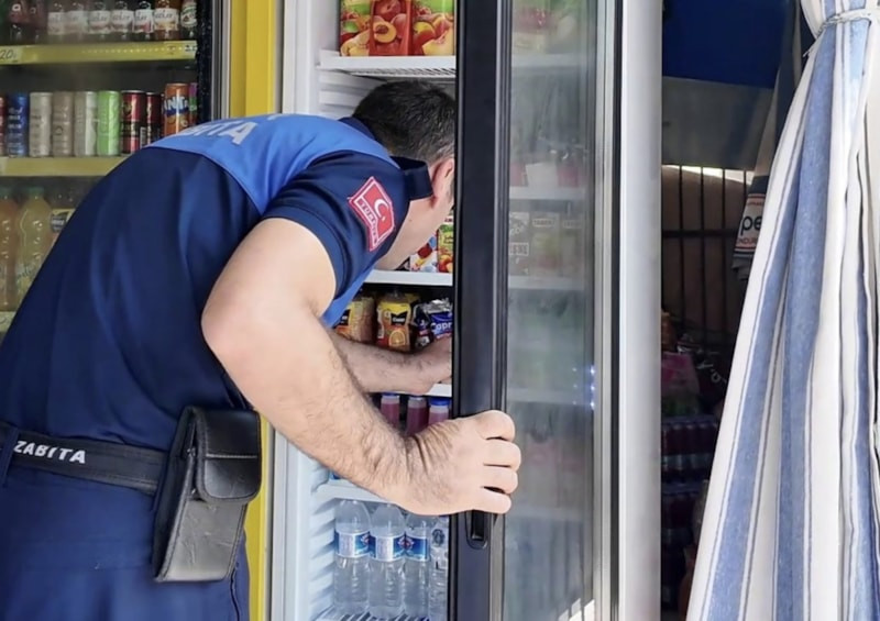 Hatay'da son kullanma tarihi geçmiş ürün satan marketçi kendini 'yeni bitmiş' diye