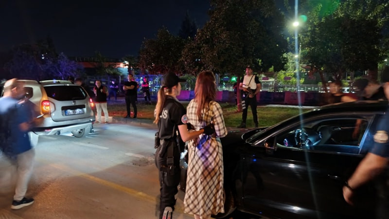 Adana’da huzur ve güven uygulaması: 66 aranan şahıs yakalandı