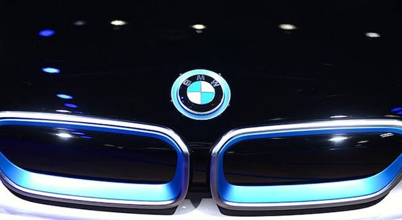 Alman otomotiv devi BMW'de deprem: 8 bin kişi işten çıkarılıyor