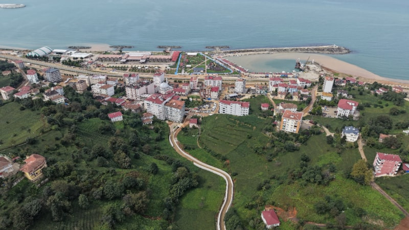 Rize'de sel temizliği: 8 eğitim kurumunda 1 gün tatil
