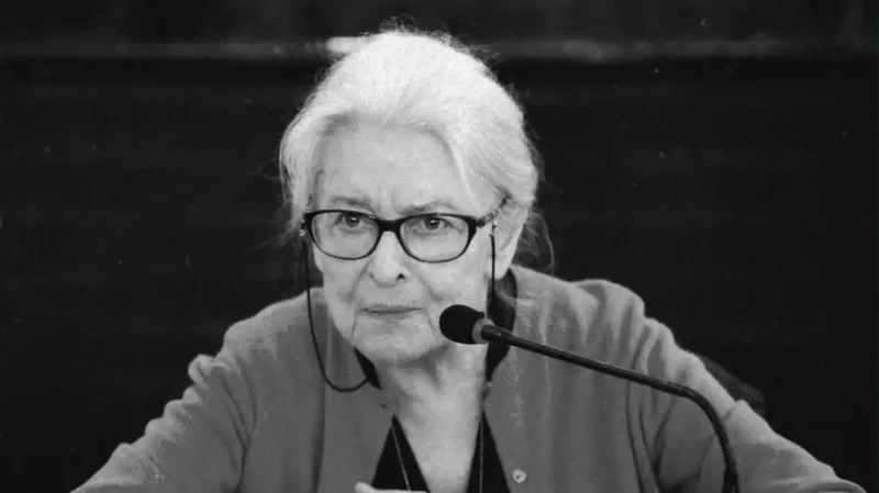 Türkiye'de felsefenin öncü isimlerinden Prof. Dr. İoanna Kuçuradi hayatını kaybetti