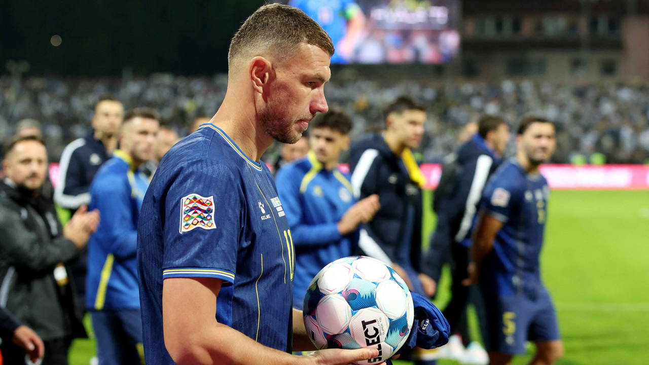 Bir dönem sona erdi: Edin Dzeko, Bosna Hersek Milli Takımı'na veda etti