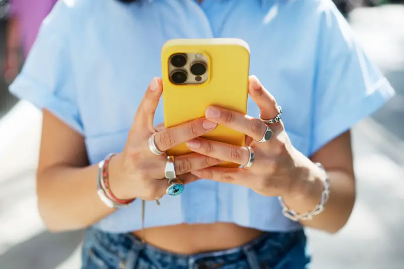 Akıllı telefonlar konuştuklarımızı dinliyor mu?