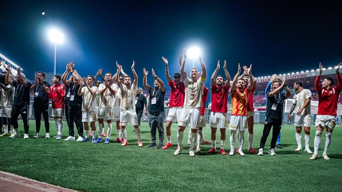 İlk 8 haftanın lideri Kayserispor