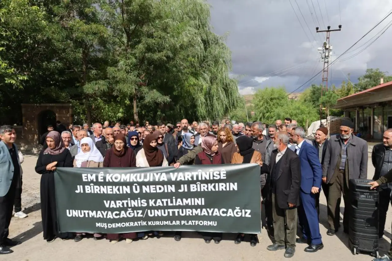 Vartinis katliamında yaşamını yitirenler anıldı