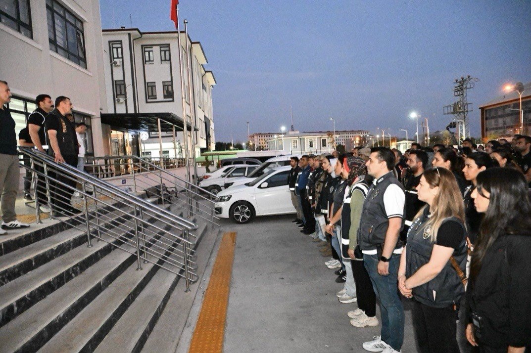 13 ilde yasa dışı bahis operasyonunda 49 tutuklama