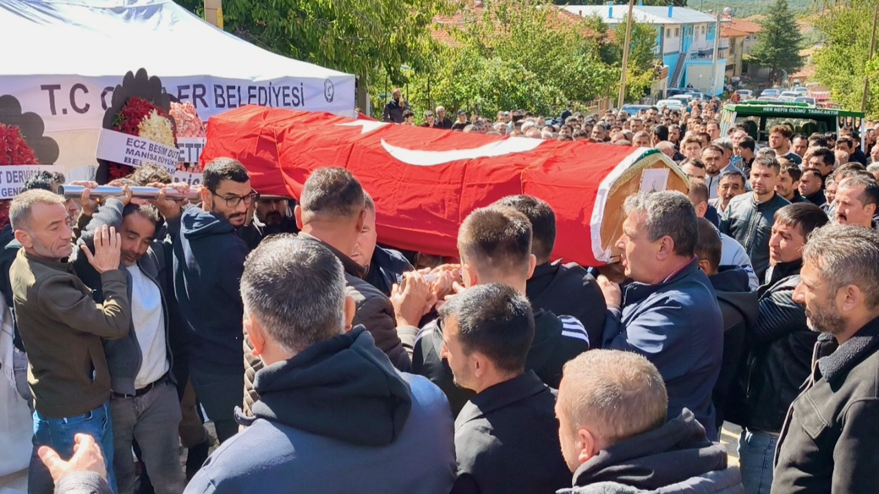 Maden göçüğünde yaşamını yitiren İsa Olcay son yolculuğuna uğurlandı