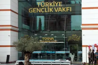 Sayıştay raporu: Van YYÜ yurtları hukuksuzca Diyanet Vakfına bırakıldı, milyonluk zarar var