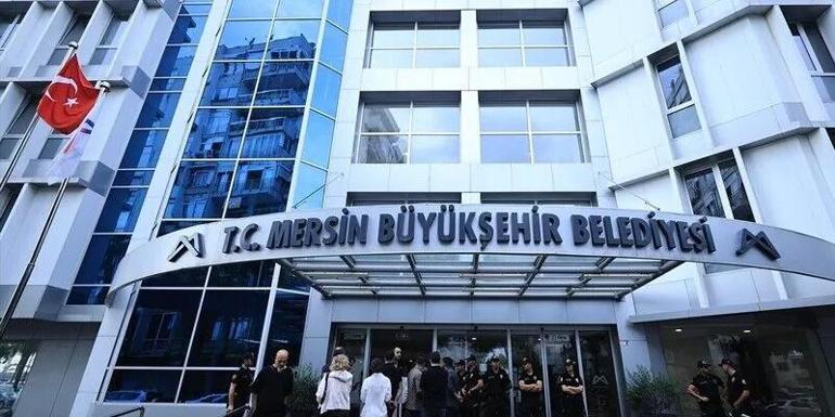 Mersin Büyükşehir Belediyesi’ne yolsuzluk soruşturması! Şüphelinin evinden servet çıktı