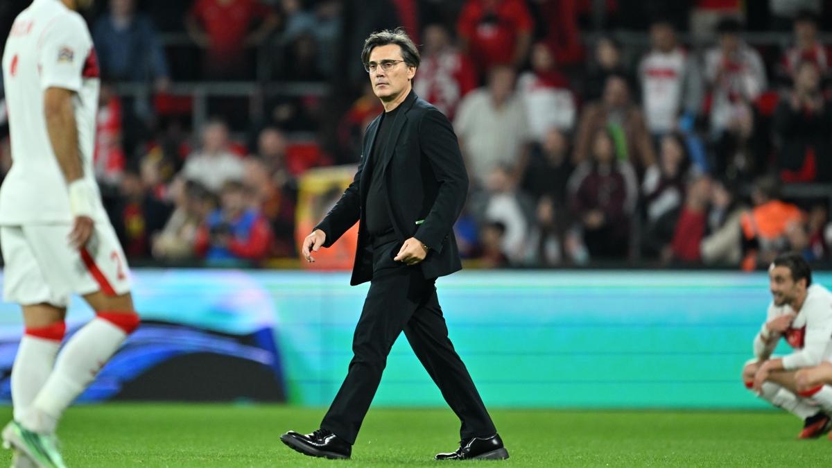 Vincenzo Montella'dan çarpıcı açıklama! "Eleştirilere kulak asmak istemiyorum"