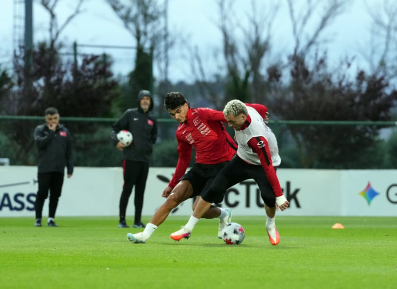 A Milli Futbol Takımı, Fransa maçının hazırlıklarına devam etti