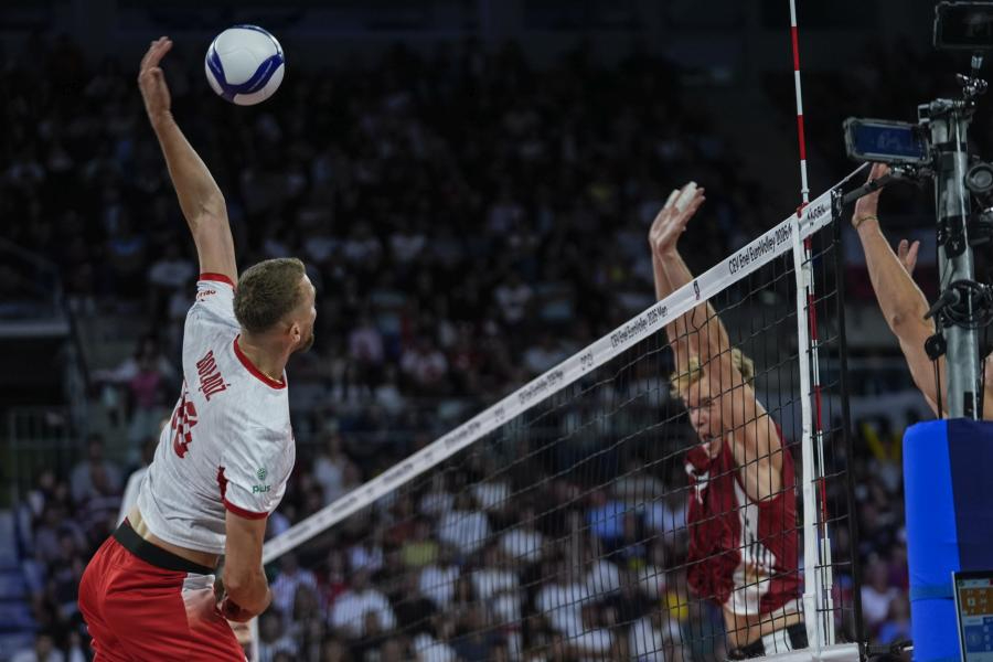 CEV 2026 Erkekler Avrupa Voleybol Şampiyonası: Slovenya ve Finlandiya yarı finale yükseldi
