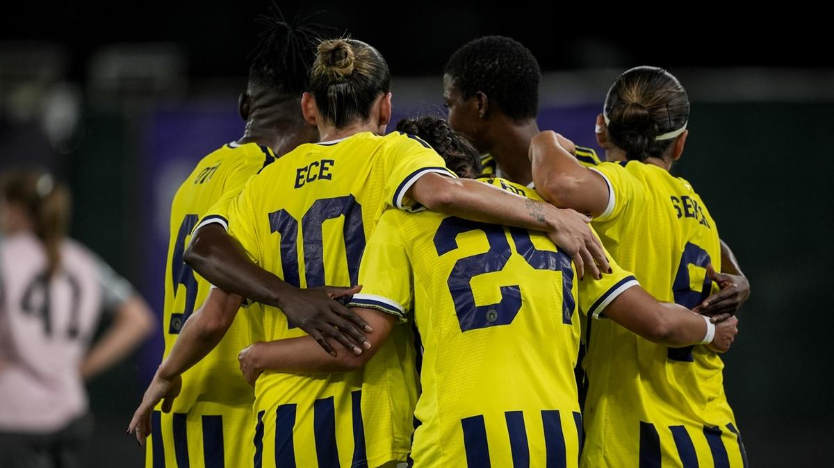 Fenerbahçe arsaVev, adını son 16'ya yazdırdı