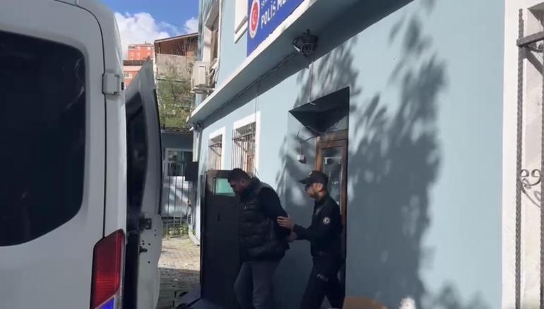 Sarıyer’de motokuryenin yolu kesildi! Tekme ve yumruklarla darbedip başına kaskla vurdular