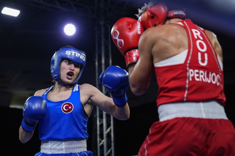 2026 Avrupa Boks Şampiyonası'nda Büşra Işıldar finalde, Esra Yıldız Kahraman yarı finalde