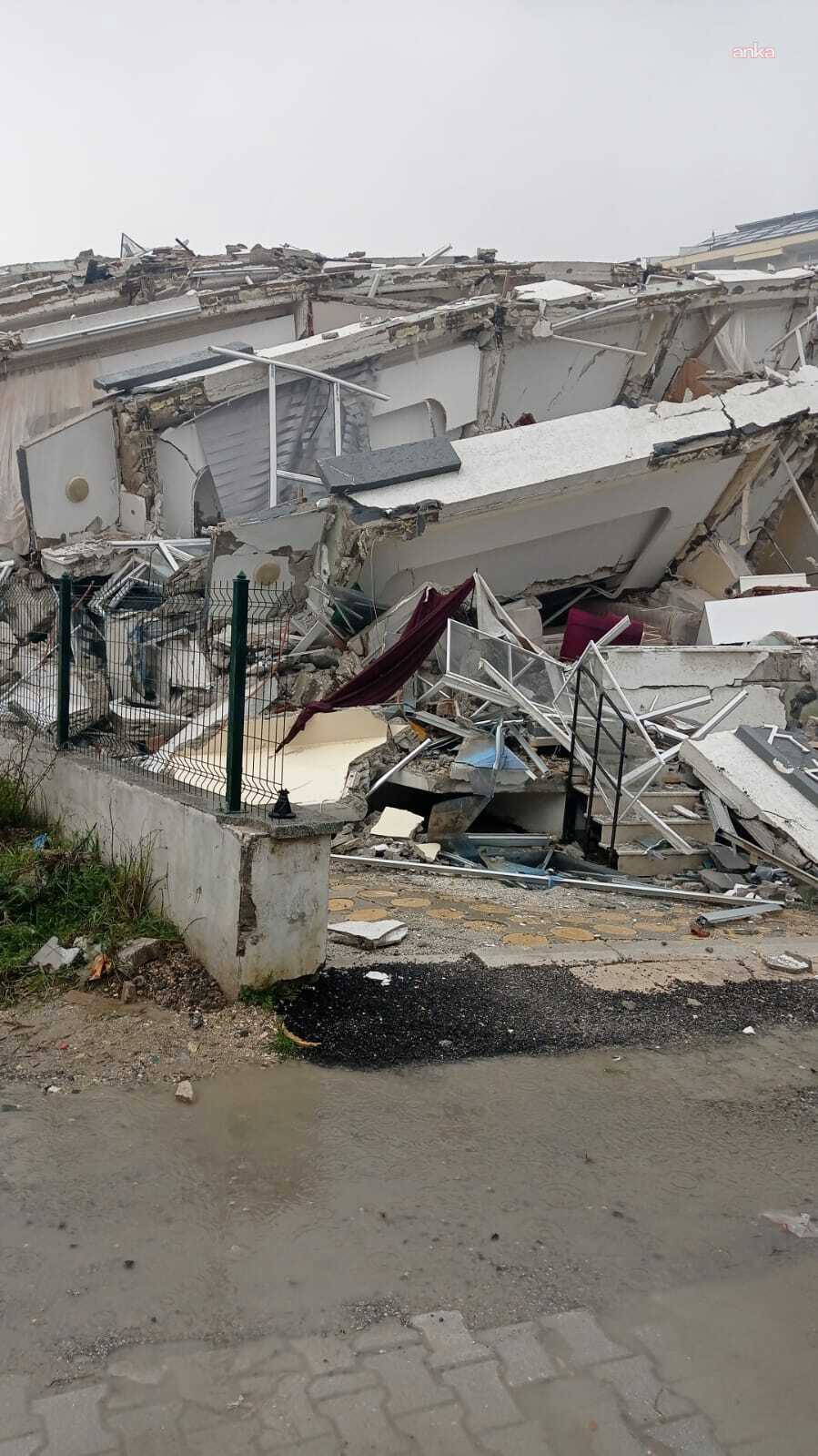 Bulut Apartmanı soruşturmasında yeni gelişme: Eski Belediye Başkanı Kimyeci'ye soruşturma izni yok!
