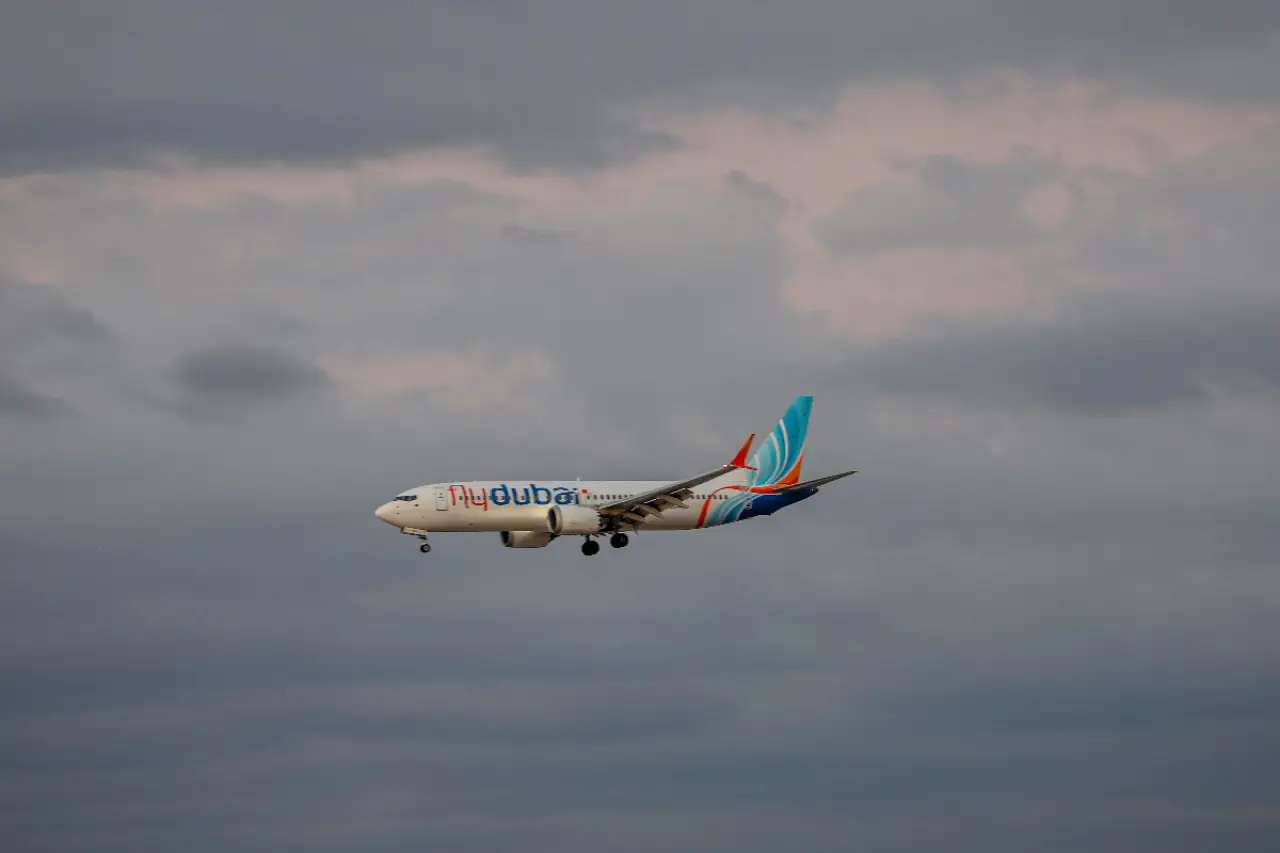 BAE'ye ait Flydubai, İsrail uçuşlarını askıya aldı