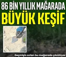 Kum yüklü TIR devrildi