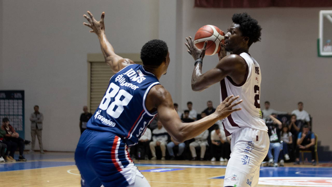 Anadolu Efes, Bandırma deplasmanında hata yapmadı!