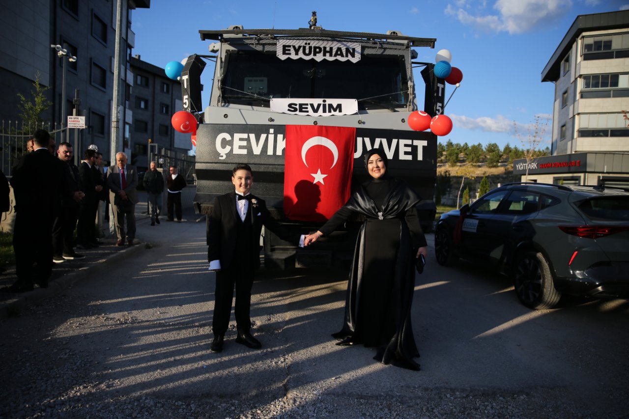 SEN HEP GÜL