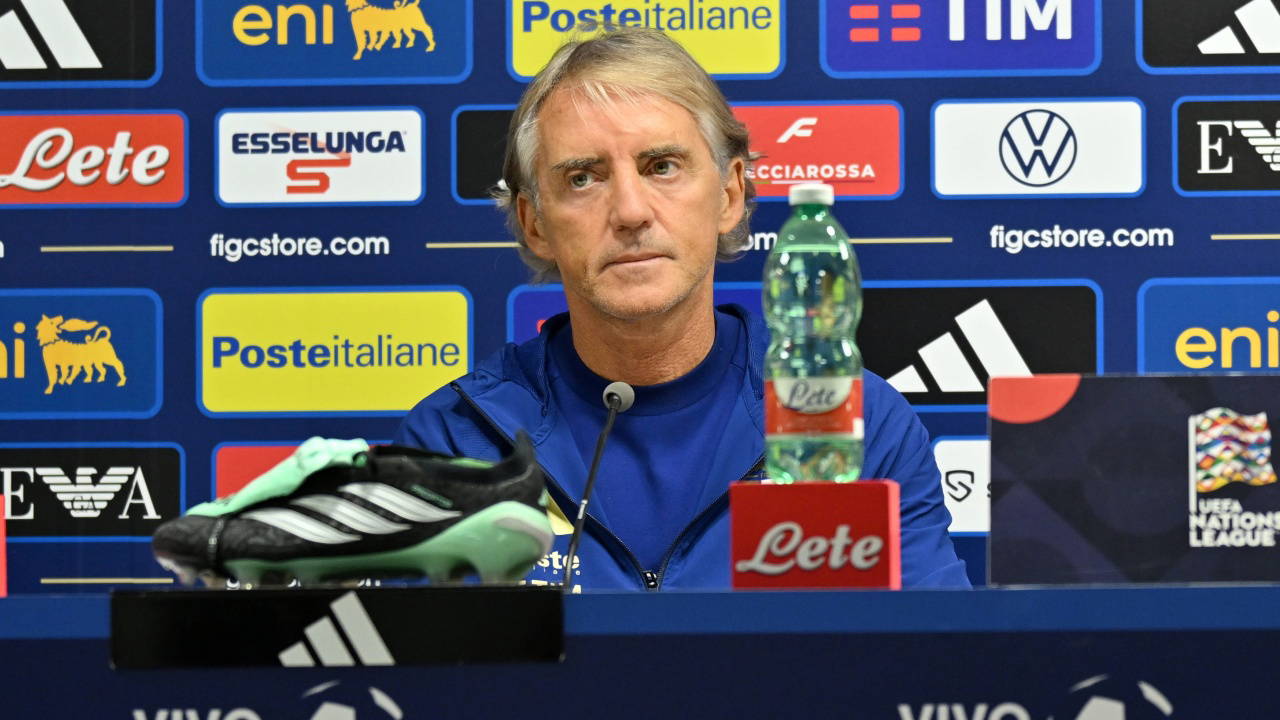 Roberto Mancini'den Türkiye maçı açıklaması: 'Vincenzo Montella zor bir dönemden geçiyor'