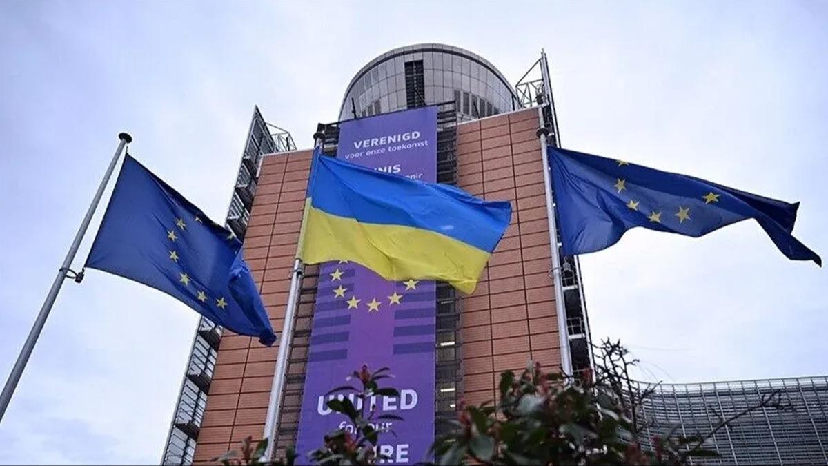 AB'den Ukrayna mesajı: 2,9 milyar avroluk yeni finansmanın önünü açacak