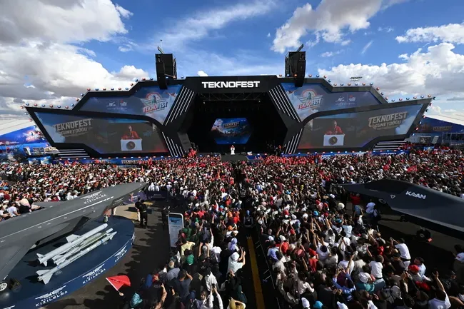 Başkan Erdoğan TEKNOFEST 2026 Güneydoğu'da: Bu millet asırlardır sizi bekliyor