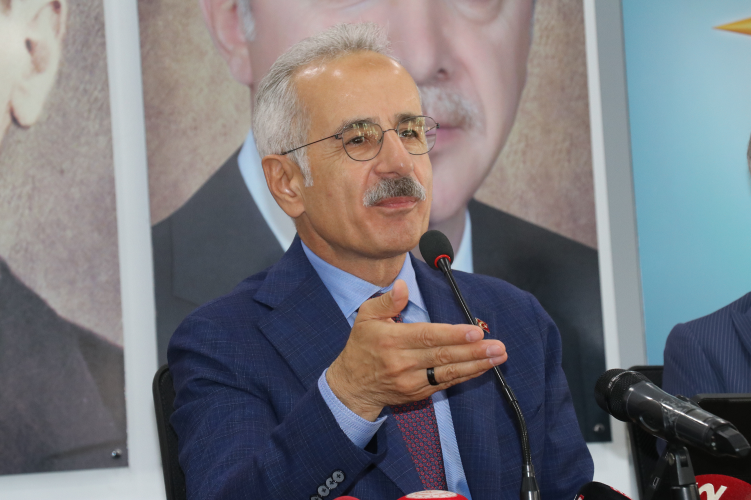 Şehre müjdeyi Bakan Uraloğlu verdi: 2027'nin hemen başında ihalesini yapıyoruz