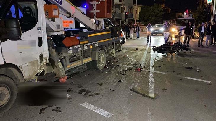 İnegöl'de feci kaza! Motosiklet ile sepetli vinç çarpıştı