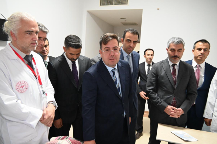 Bakan Yardımcısı Tuncay yaralı öğrencileri ziyaret etti