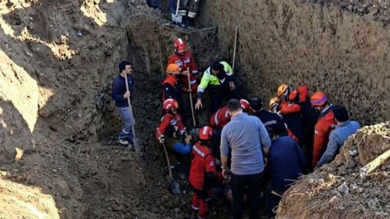 Ankara’da su kanalı çalışmasında göçük: Mahalle muhtarı hayatını kaybetti