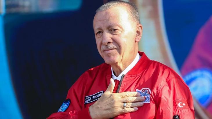 Son dakika... Cumhurbaşkanı Erdoğan TEKNOFEST'te: Türkiye'nin geleceği emin ellerdedir