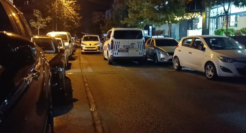Batman'da kar maskeli 2 kişi iş yerine ateş açıp kaçtı