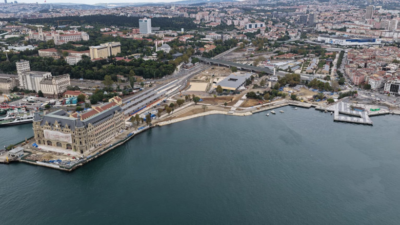 Bakan Ersoy duyurdu: Haydarpaşa Garı'nın temelinde kritik tehlike