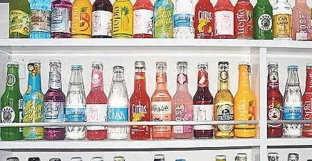 170 çeşit gazozla nostaljiyi yaşatıyor