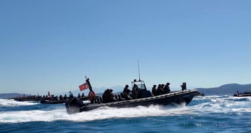 MSB paylaştı: Ege'de Deniz Hücum Harekâtı Eğitimi