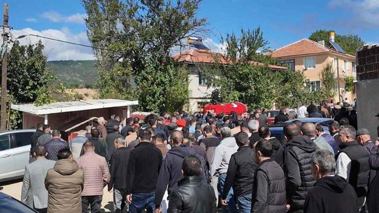 Soma'da maden kazası! Hayatını kaybeden 5 işçiden İsa Olcay son yolculuğuna uğurlandı
