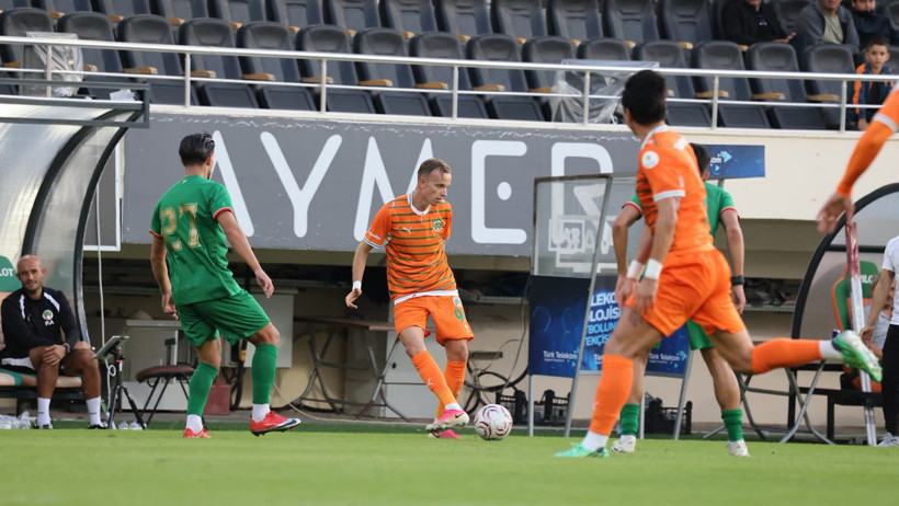 Alanyaspor Amedspor'u 4 golle mağlup etti