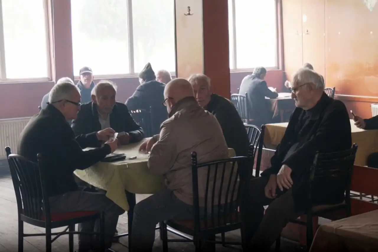 Emekli aylıkları için kanun teklifi: Maaşların yeniden hesaplanması istendi