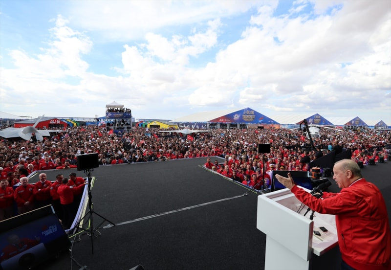 Cumhurbaşkanı Erdoğan TEKNOFEST gençliğine seslendi: Soykırımcıları sizler durduracaksınız